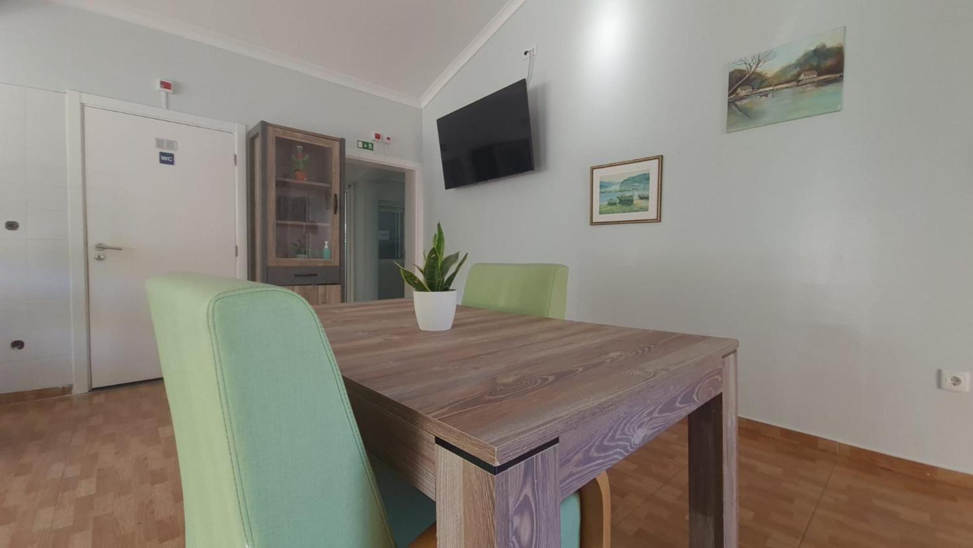 Hostel Jardins De Sao Luis Сетубал Екстериор снимка
