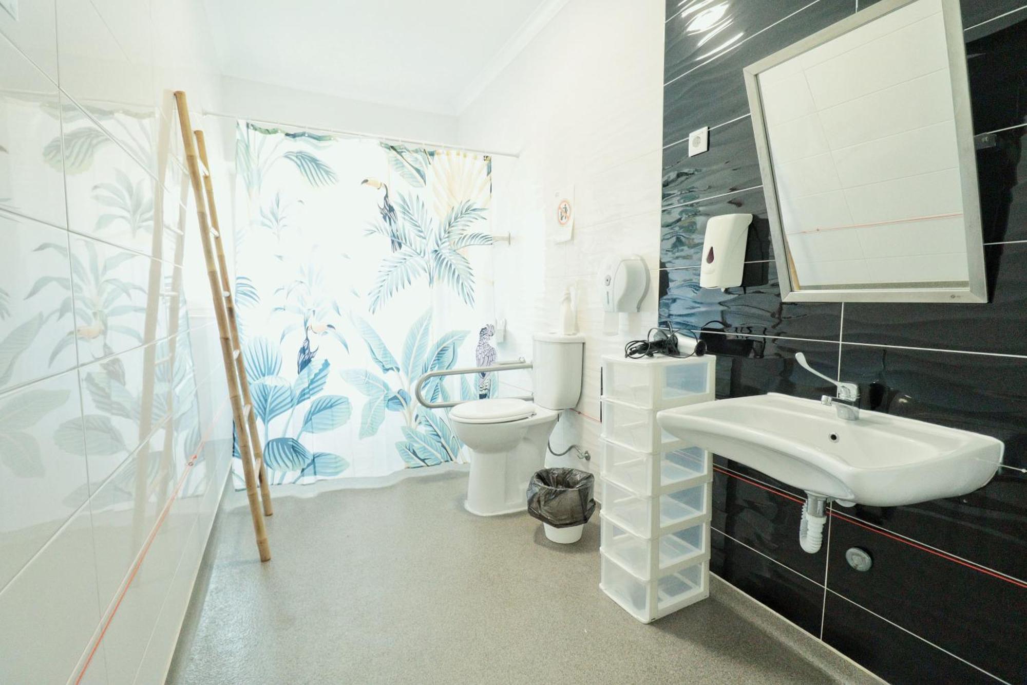 Hostel Jardins De Sao Luis Сетубал Екстериор снимка