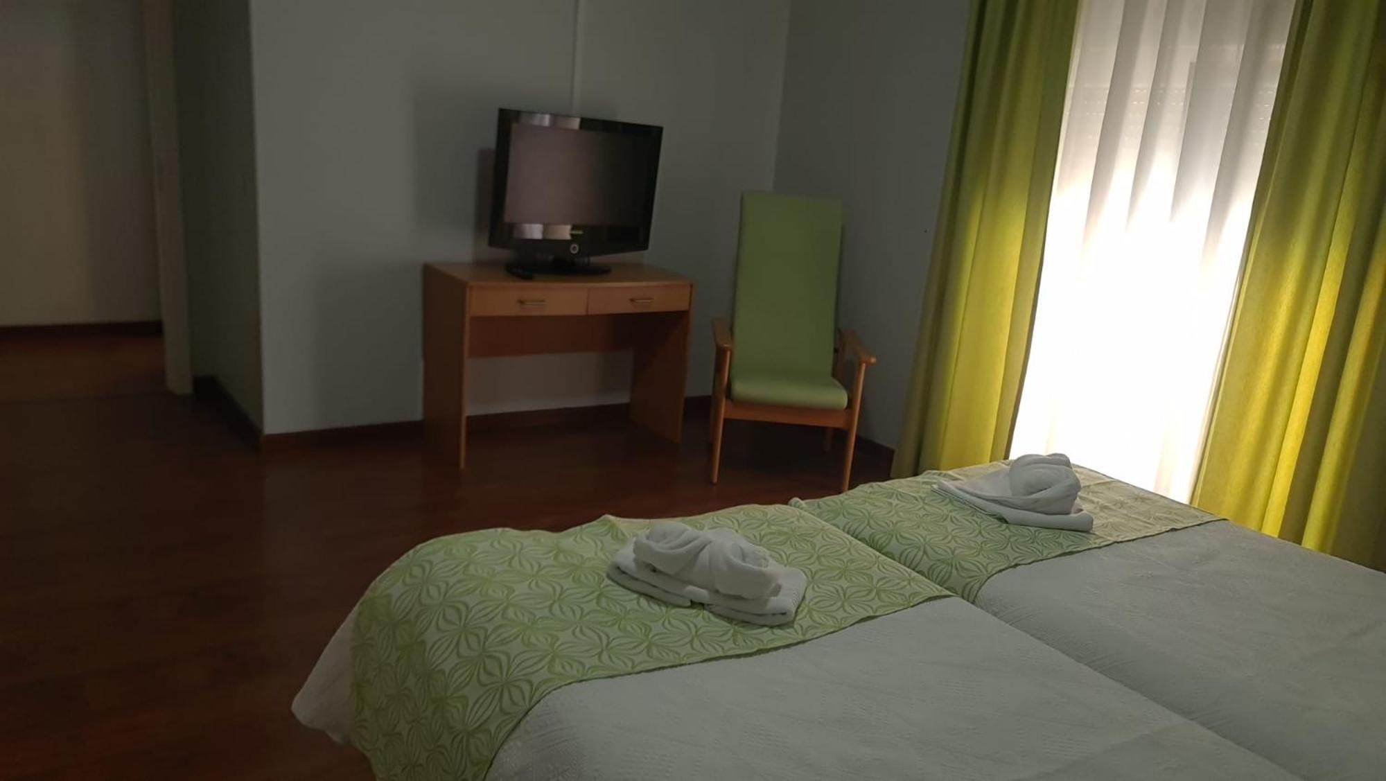 Hostel Jardins De Sao Luis Сетубал Екстериор снимка