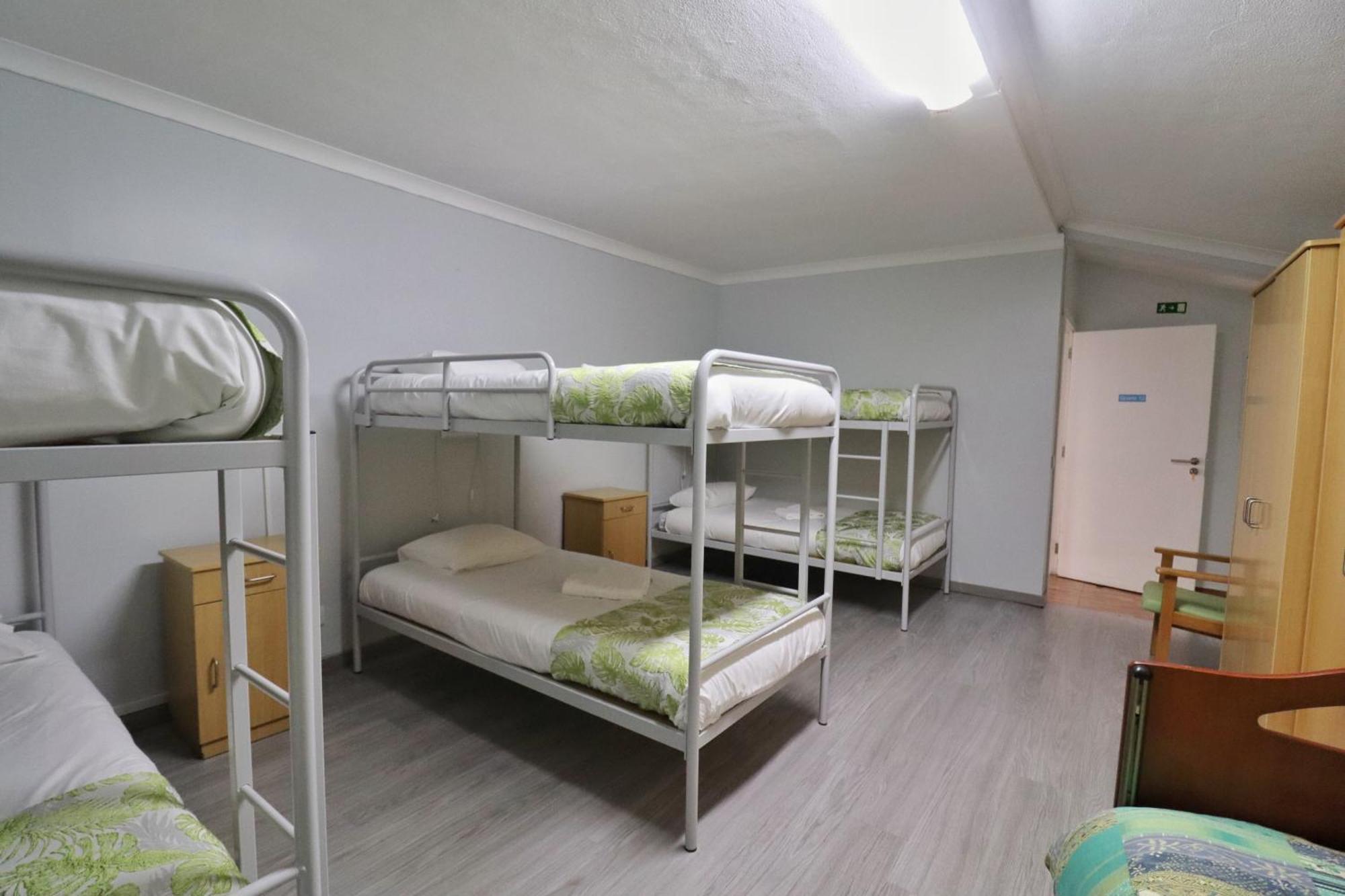 Hostel Jardins De Sao Luis Сетубал Екстериор снимка