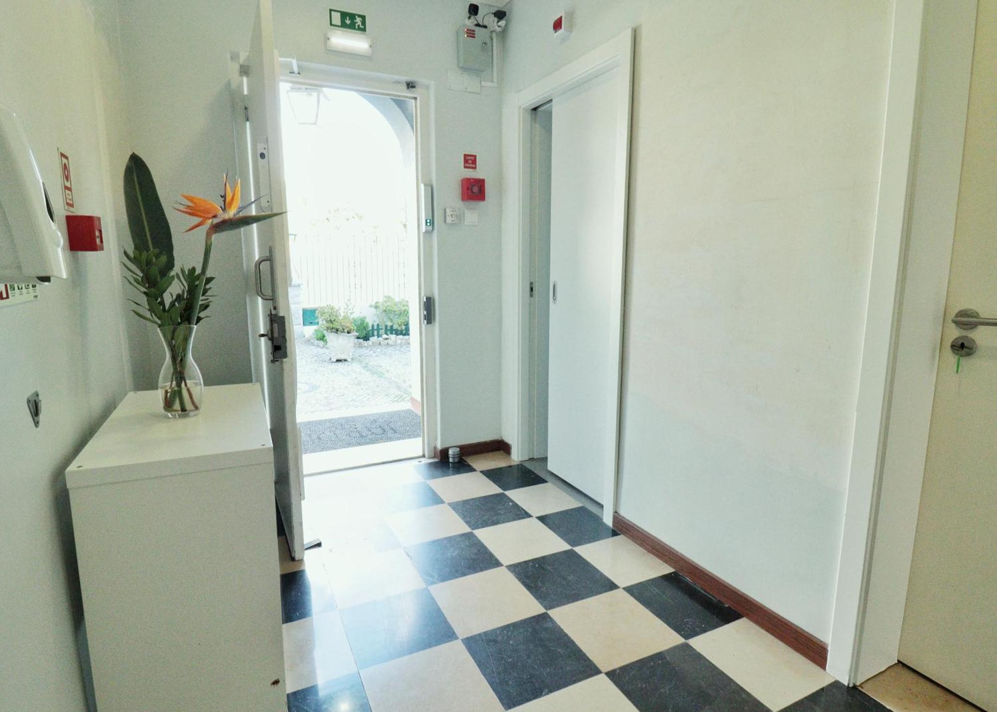 Hostel Jardins De Sao Luis Сетубал Екстериор снимка